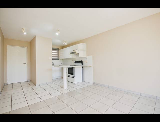 2 BEDROOM APARTMENT RENTED IN NORTHCLIFF